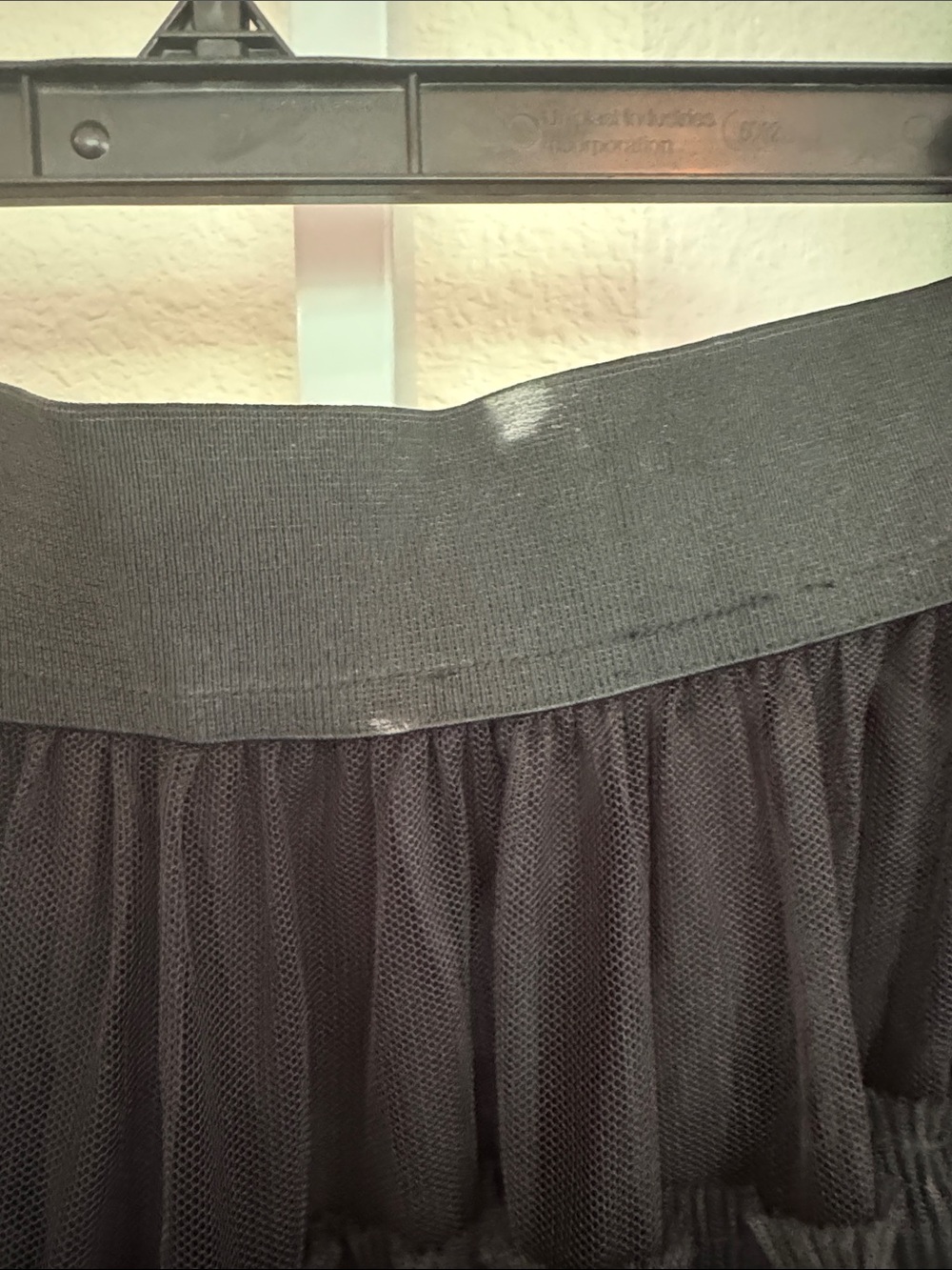 Maje Tulle Black Midi Skirt NWT Size 40 or Size Large Designer Luxury - Picture 7 of 10